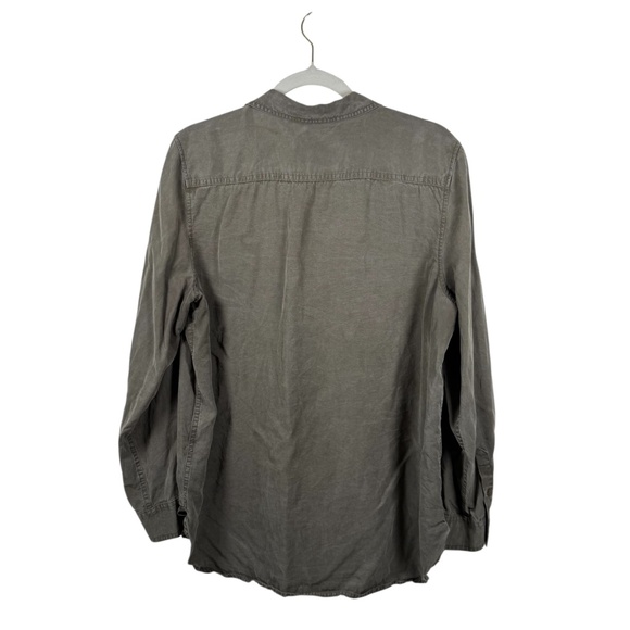 Babaton | Utility Shirt | Large | Light Olive Green | Button-down | Relaxed Fit - Picture 12 of 12